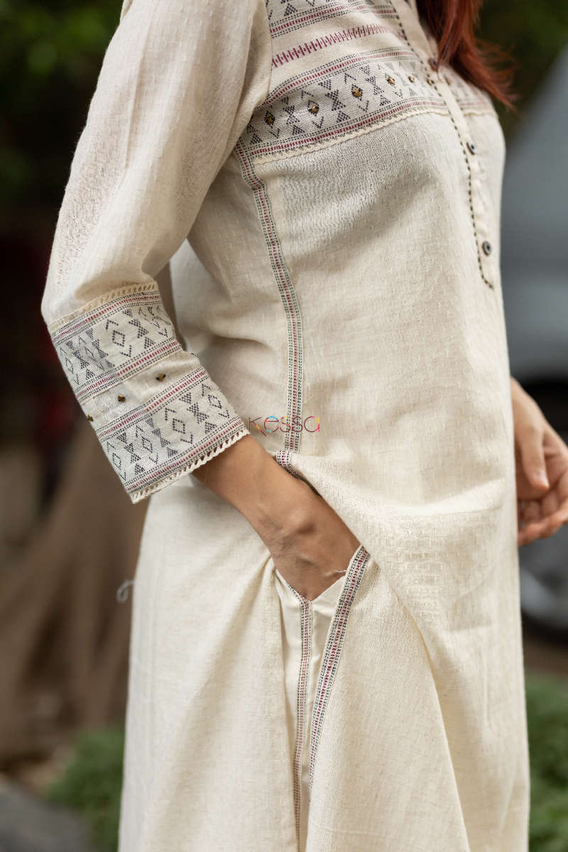 Image for Kusvaa Ws546 Cream South Cotton Kurta With Palazzo Closeup Side