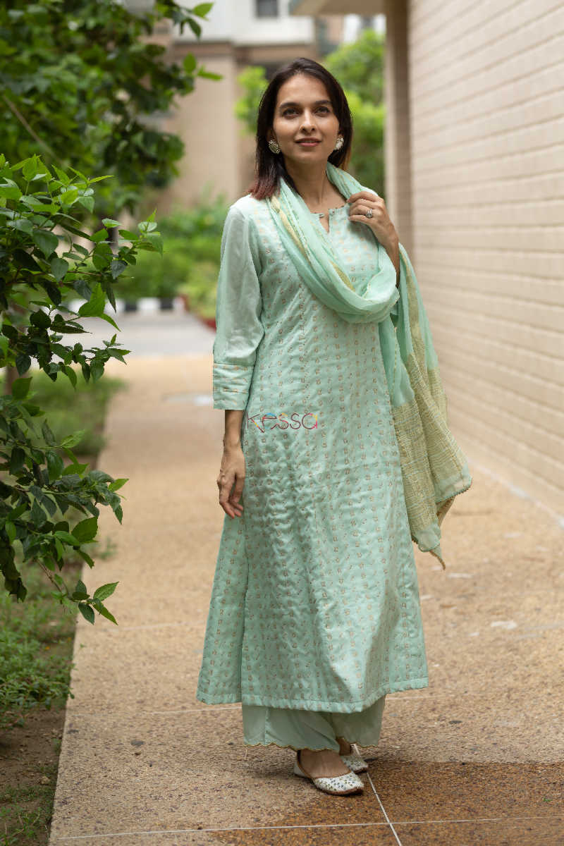 Image for Kusvaa Ws553 Amulet Green Zari Kurta Pant Set Featured