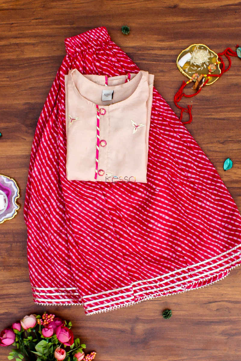 Image for Kusvaa Wsk36 Cavern Pink Skirt Set Look 2