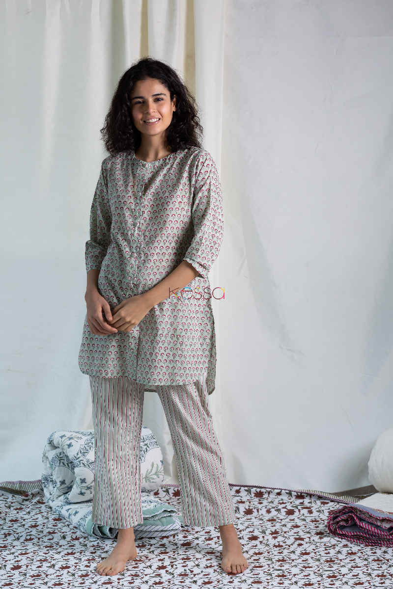 Image for Kusvaa De10 Granite Green Jammies Set Front