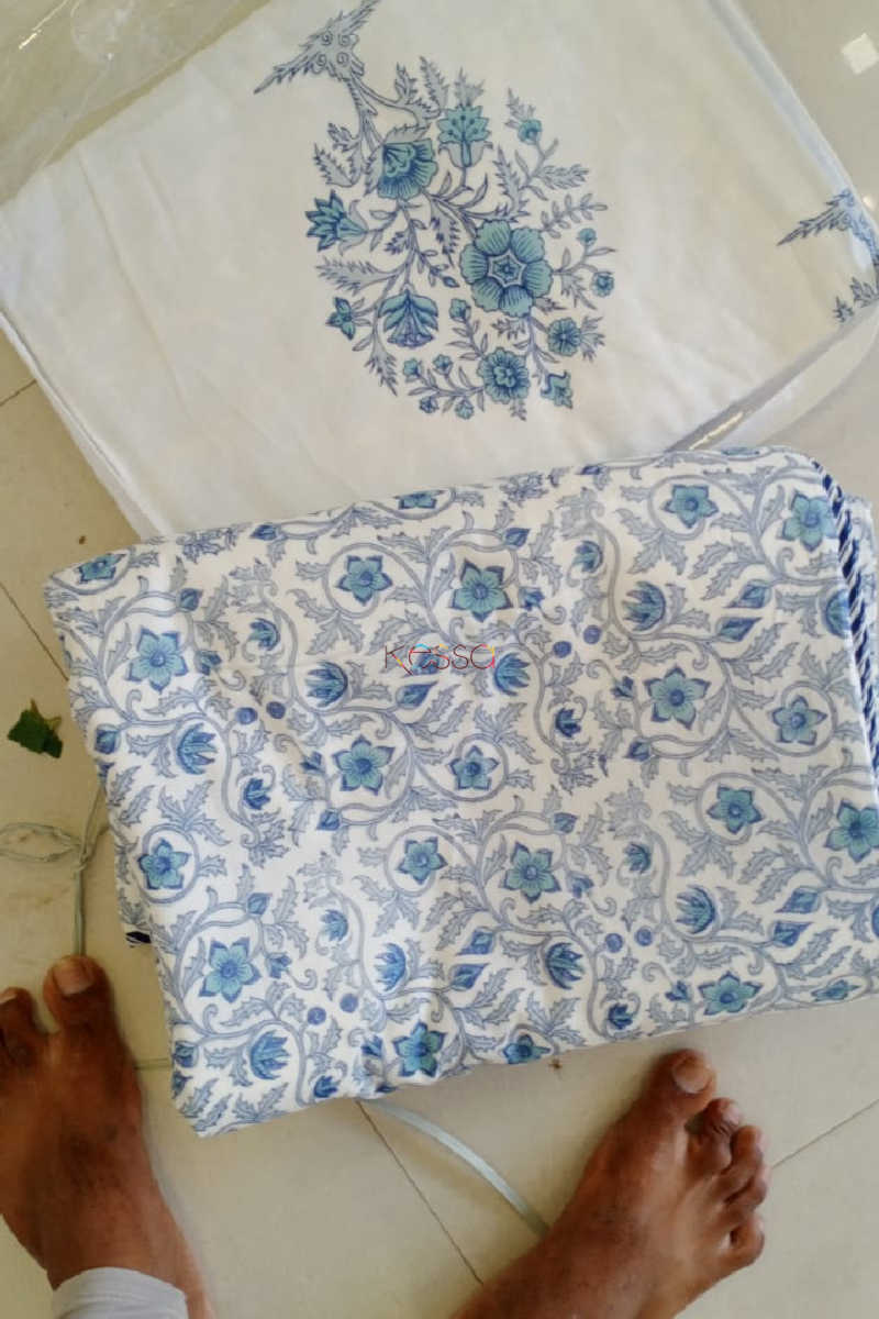Image for Kusvaa Kad26 Lynch Blue And White Single Bed Dohar