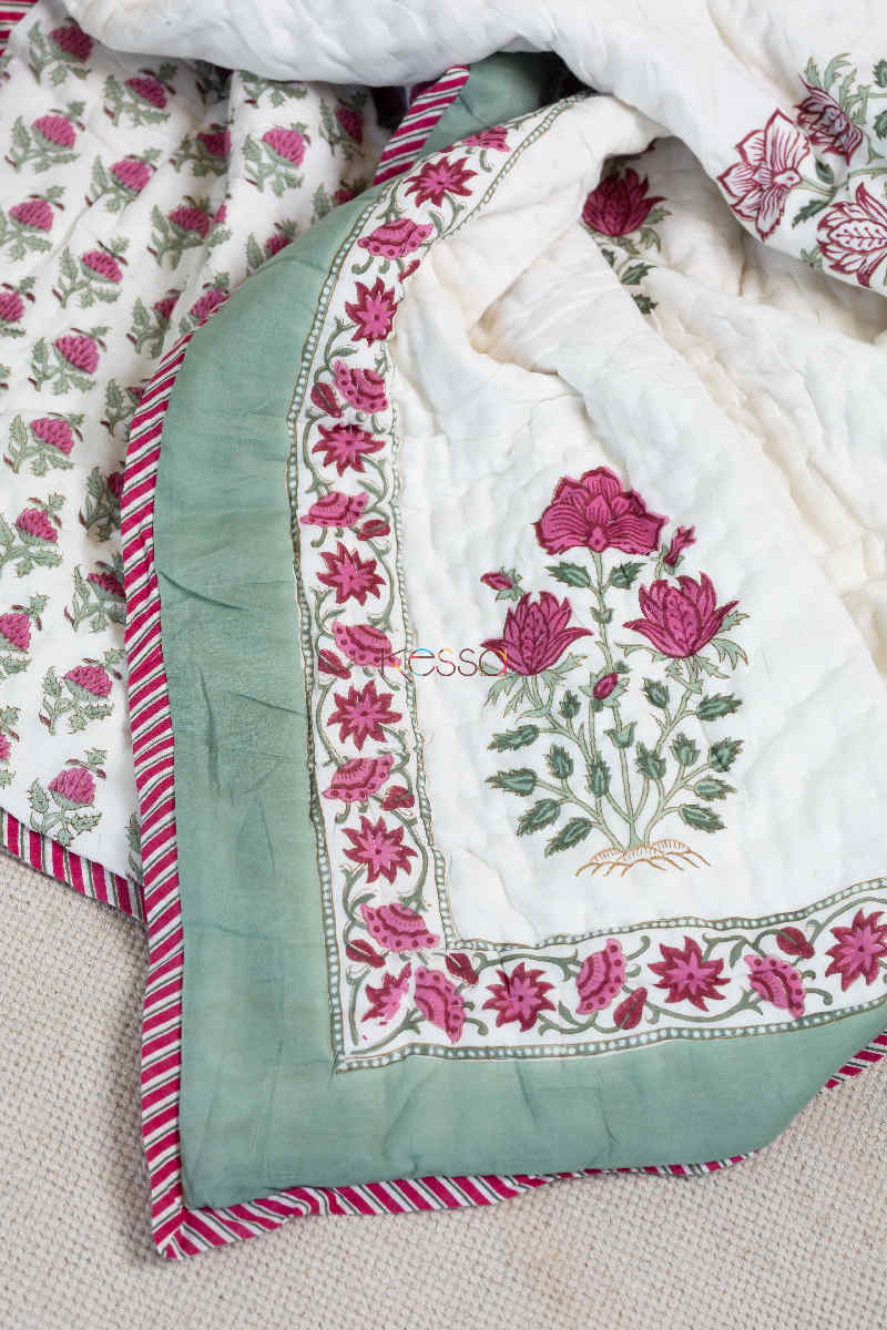 Image for Kusvaa Kaq32 Cadillac Double Bed Quilt Boota