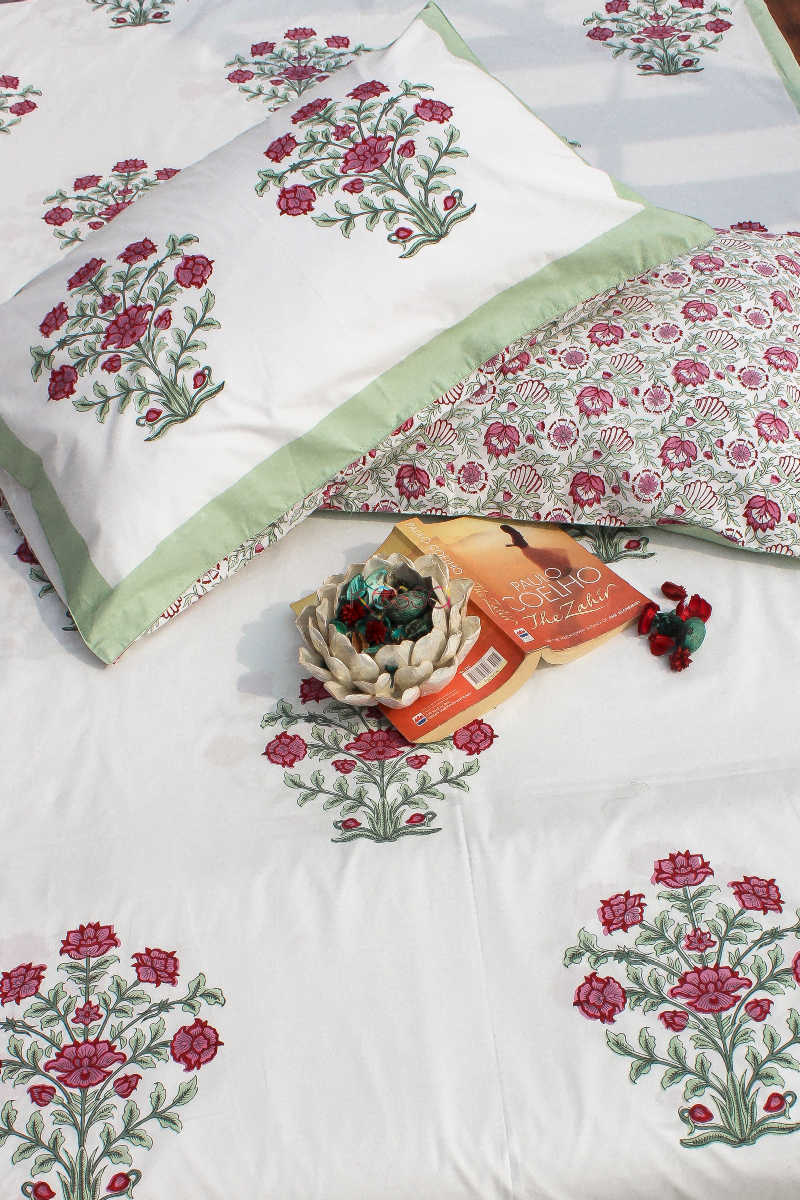 Image for Kusvaa Kpb01 Tapestry Red Mughal Print Bedsheet Set Of 3 Featured
