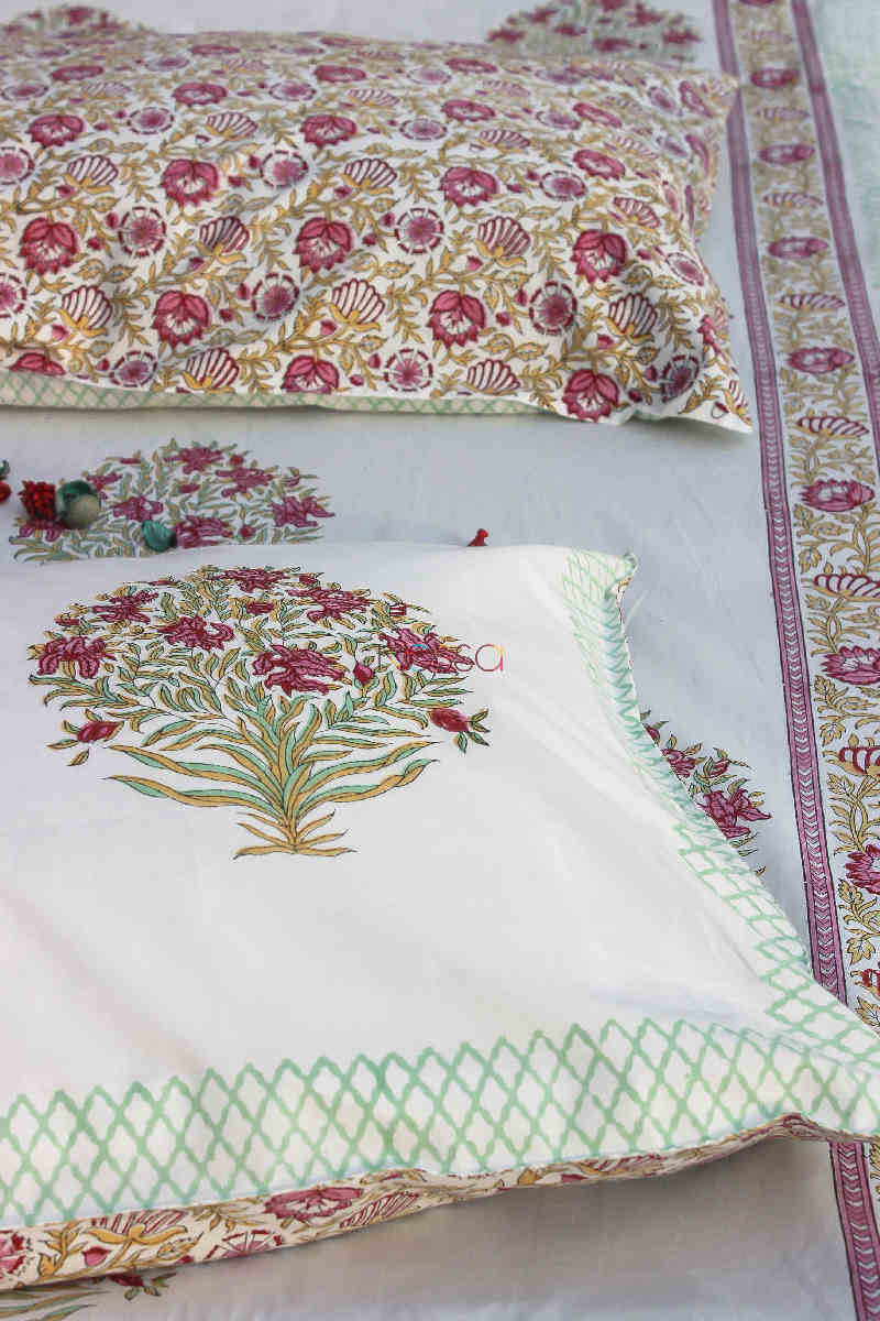 Image for Kusvaa Kpb08 Lotus Pink Jaal Bedsheet Two Pillow Covers Closeup