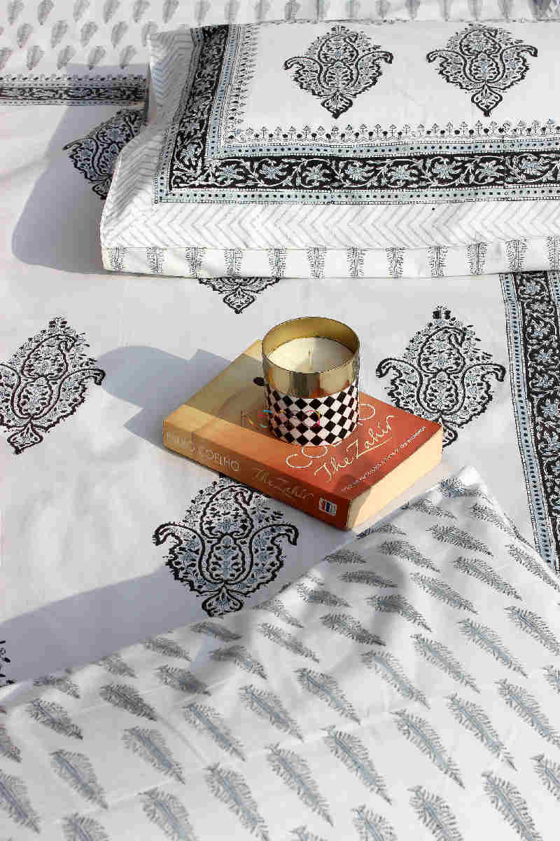 Image for Kusvaa Kpb11 Black Blue Jaal Bedsheet Two Pillow Covers 3