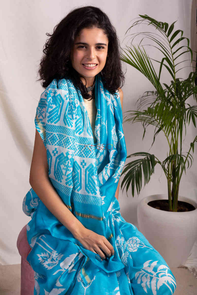 Image for Kusvaa Kunf08 Lochinvar Blue White Bengal Silk Saree Sitting