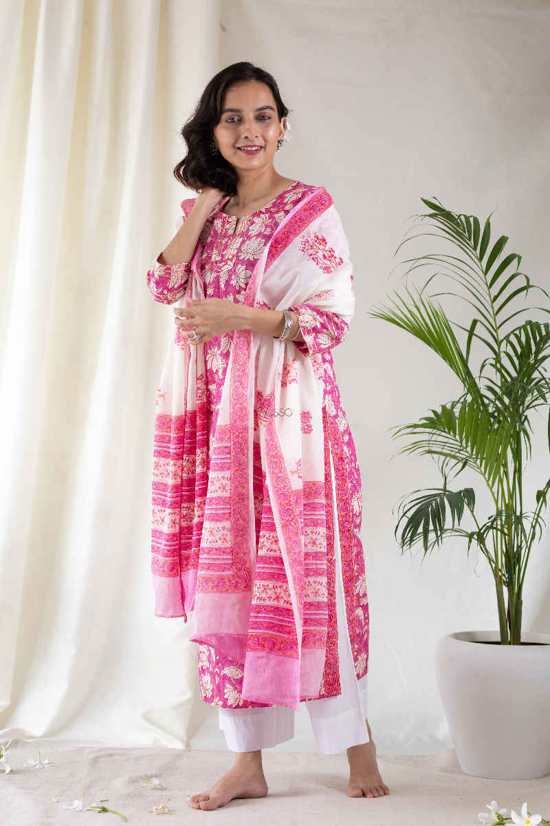 Image for Kusvaa Kuoj08b Pink White Lotus Jaal Kurta Dupatta Set Featured