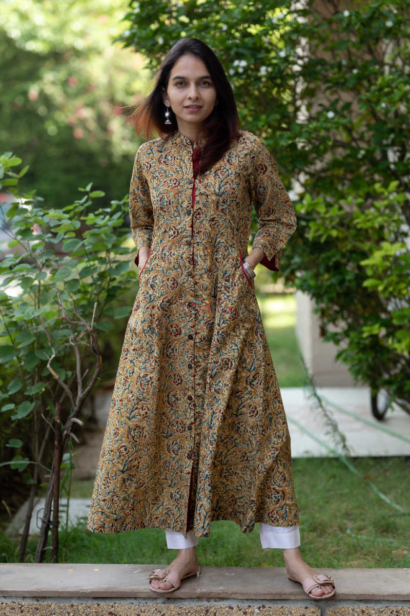 Image for Kusvaa Wa324a Sandal Wood Kalamkari A Line Kurta Featured