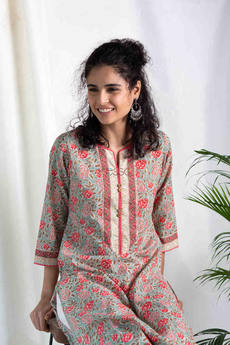 Image for Kusvaa Wa325a Sage Green Pink Multicolor Straight Fit Kurta Feartured