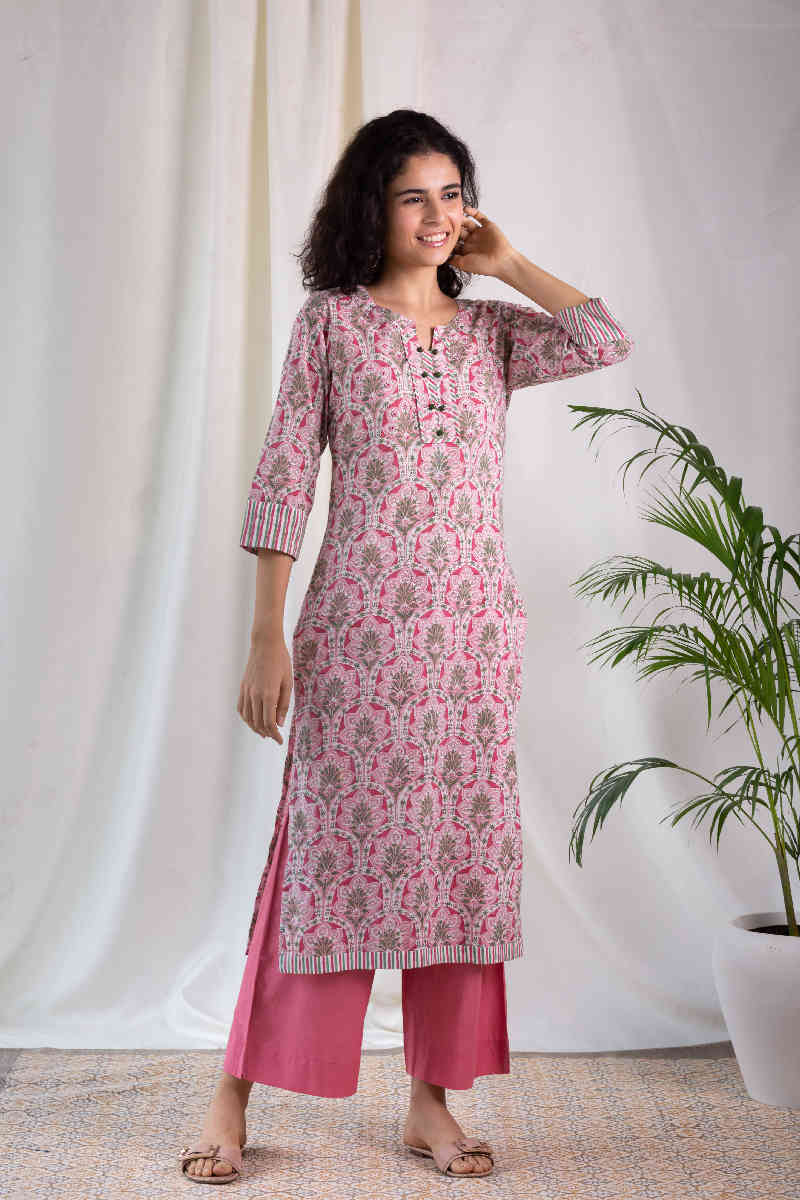 Image for Kusvaa Wsr118 Coral Tree Straight Fit Kurta Pose