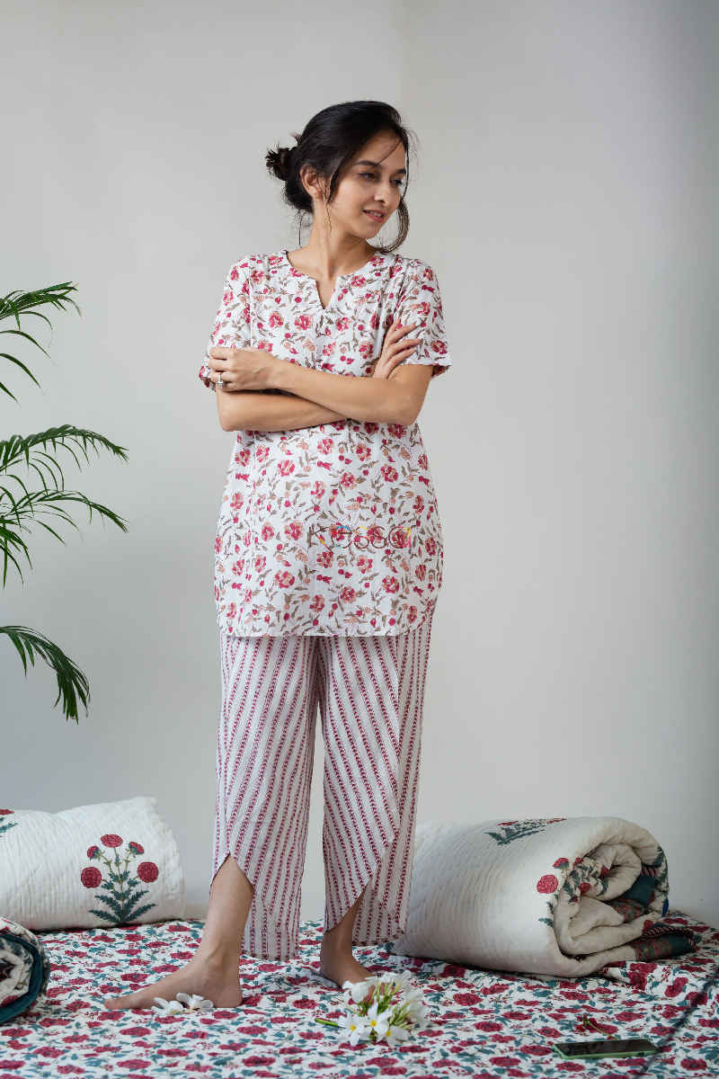 Image for De19 Old Rose Red Jammies Set Folded