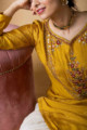 Image for Kupa06 Reno Sand Muslin Kurta Close