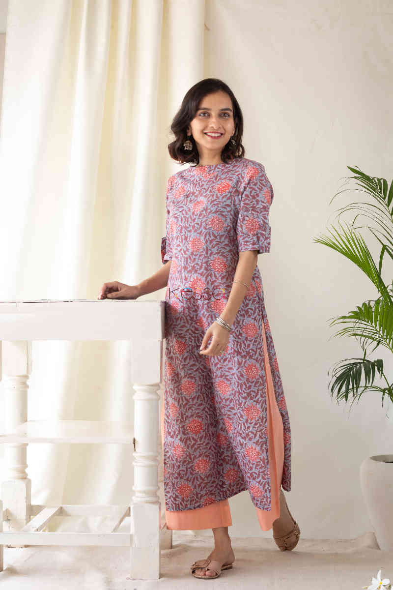 Image for Kusvaa Aep01 Zorba Grey Peach Flower Kurti Side