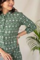 Image for Kusvaa Awp02 Kelp Green Batik Print Cotton Kurta Close