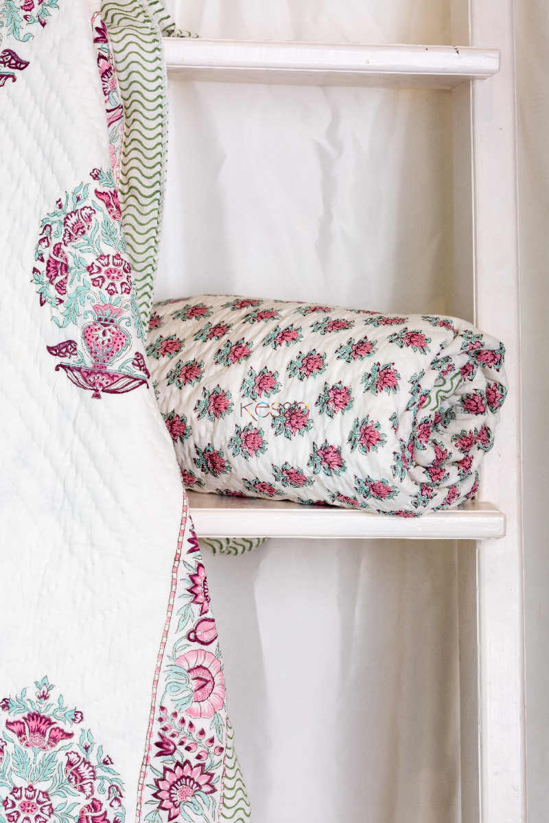 Image for Kusvaa Kaq47 Sinbad Blue And Pink Single Bed Quilt Look 1