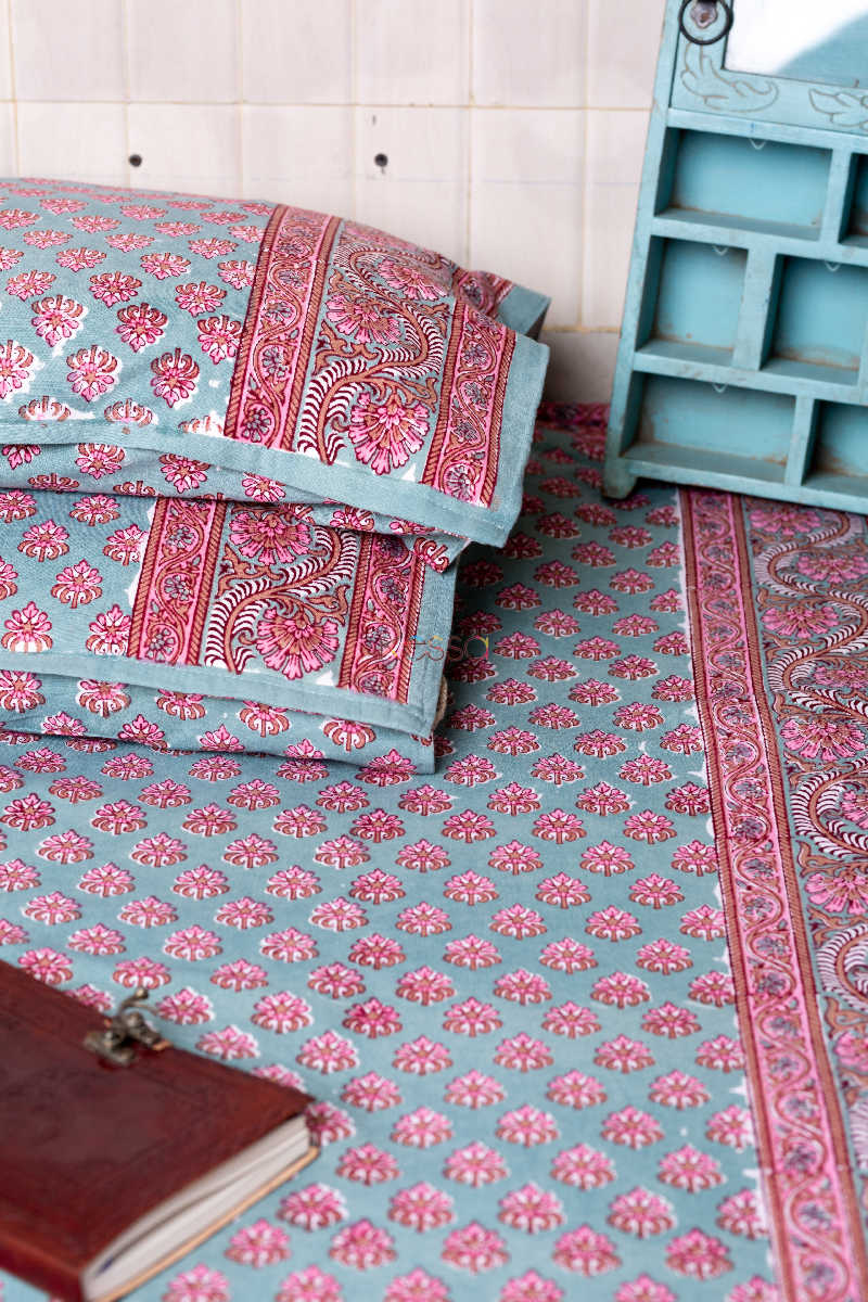 Image for Kusvaa Kjb03 Blue And Pink Bedsheet With Two Pillow Cover 2