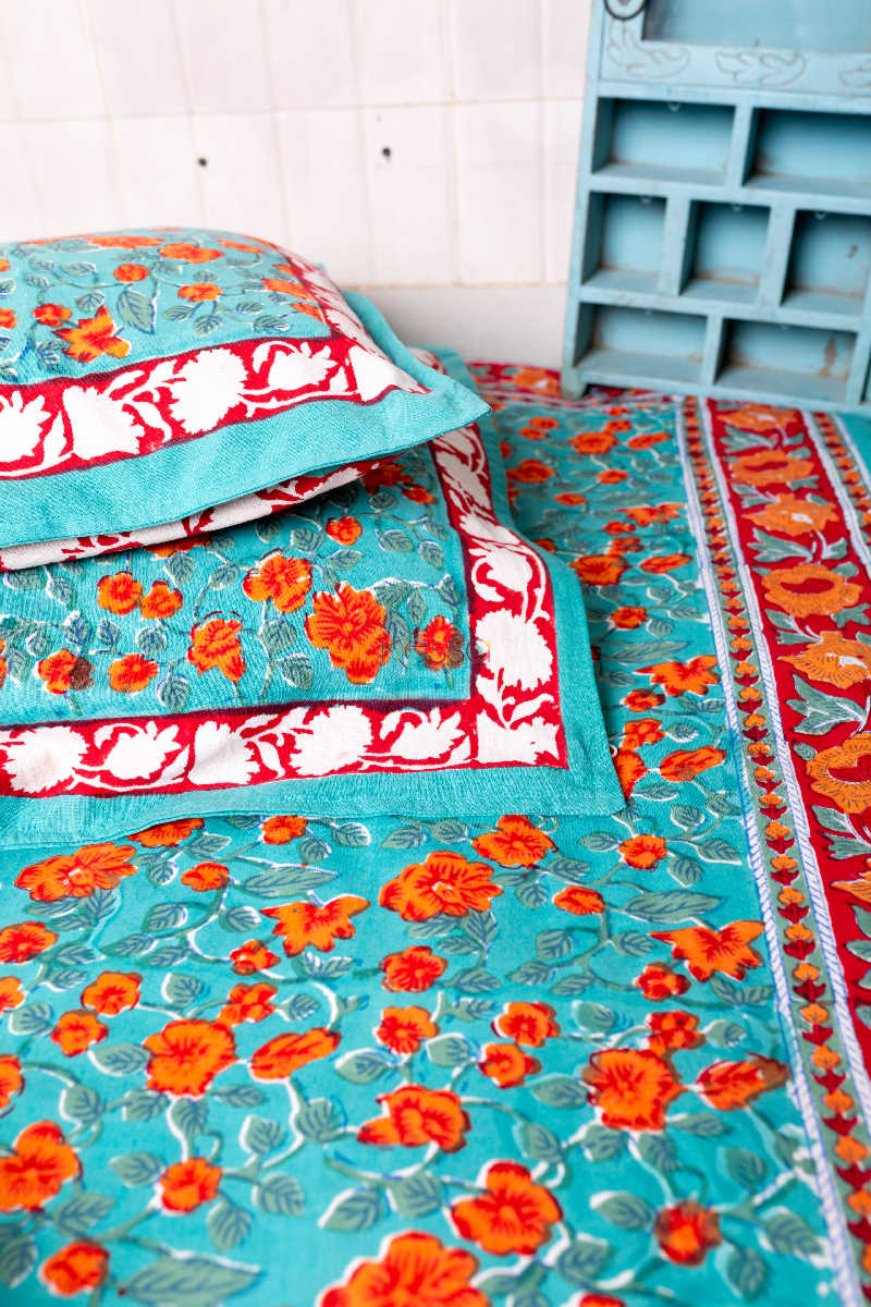 Image for Kusvaa Kjb04 Bright Turquoise Bedsheet With Two Pillow Cover 1
