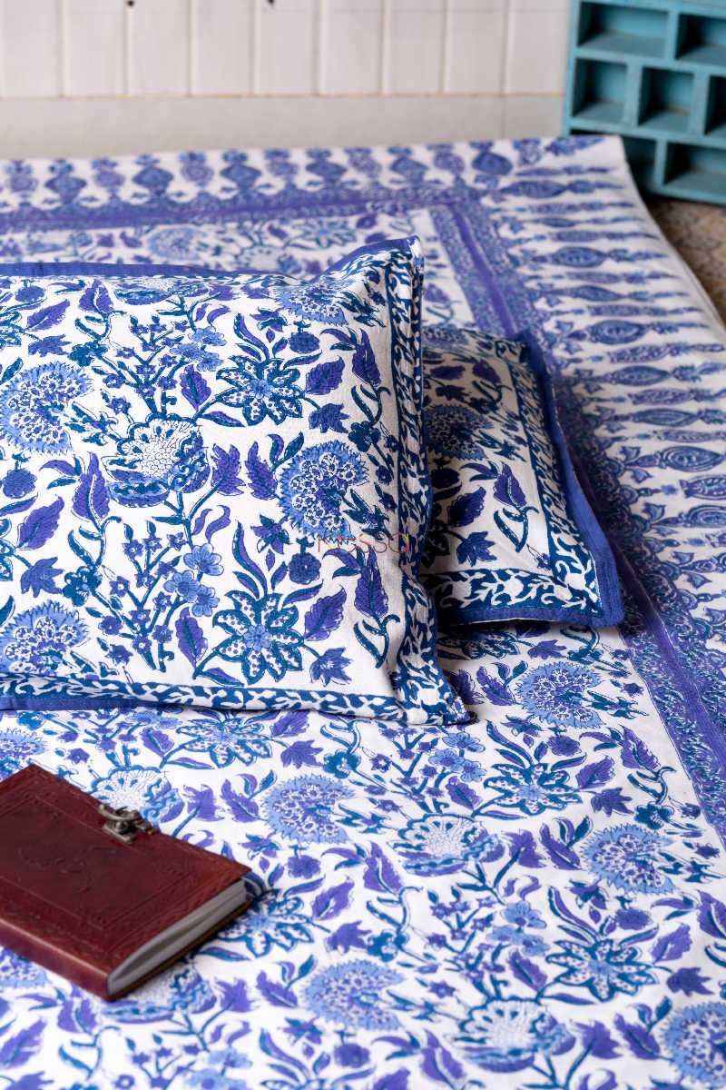 Image for Kusvaa Kjb05 Fun Blue Bedsheet With Two Pillow Cover 1