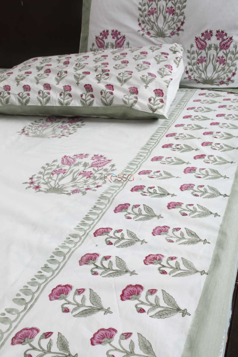 Image for Kusvaa Kpb18 Bouquet Pink Gold Bedsheet Featured