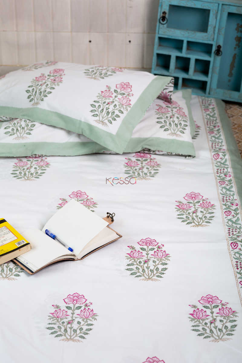 Image for Kusvaa Kpb22 Viola Pink And Green Bedsheet With Two Pillow Cover 1