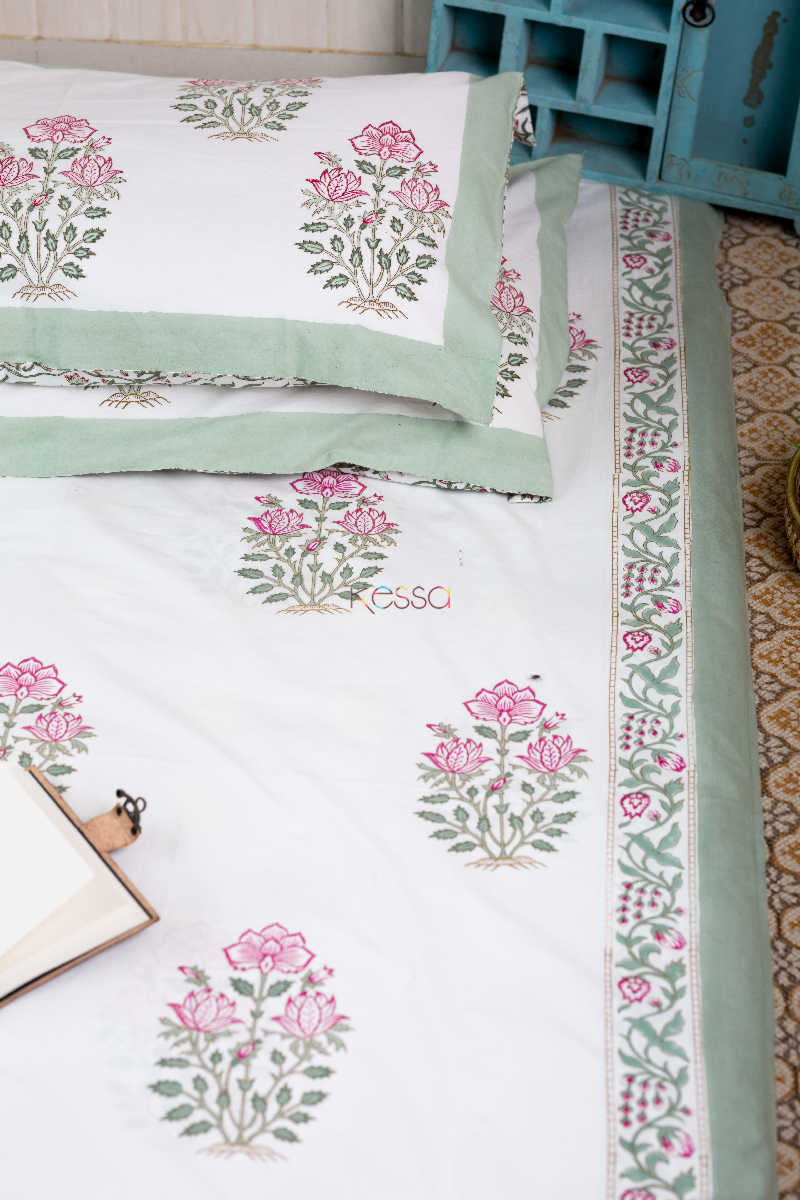 Image for Kusvaa Kpb22 Viola Pink And Green Bedsheet With Two Pillow Cover