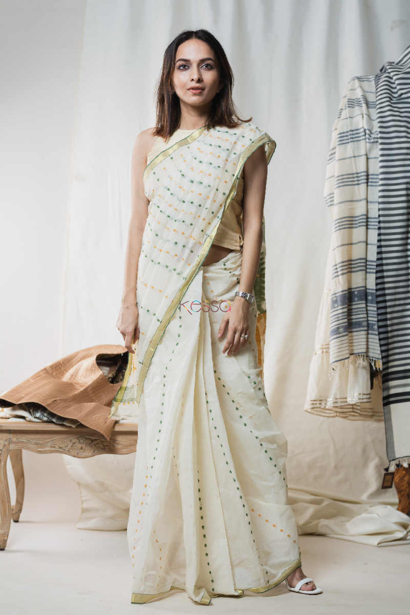 Image for Kusvaa Kuss03 Cream Taat Bengali Saree Look