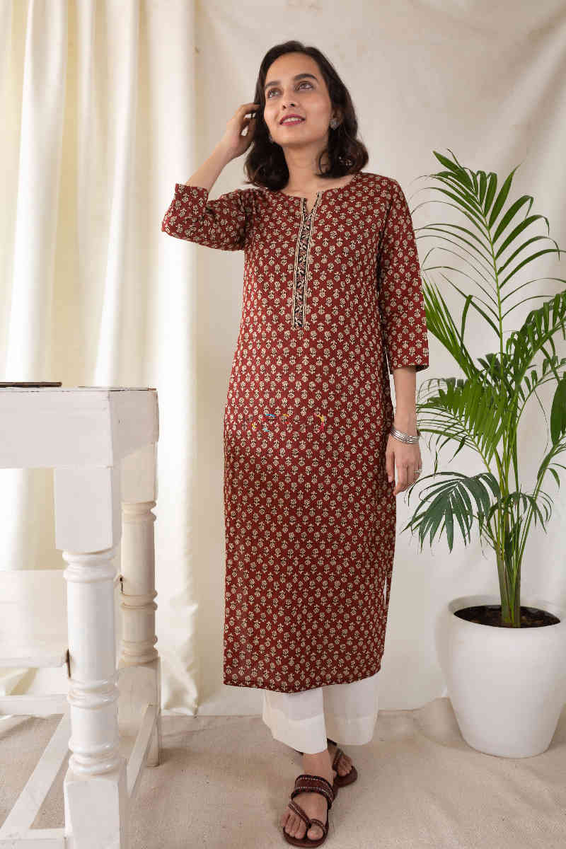 Image for Kusvaa Taf30 Persian Plum Regular Kurta Front