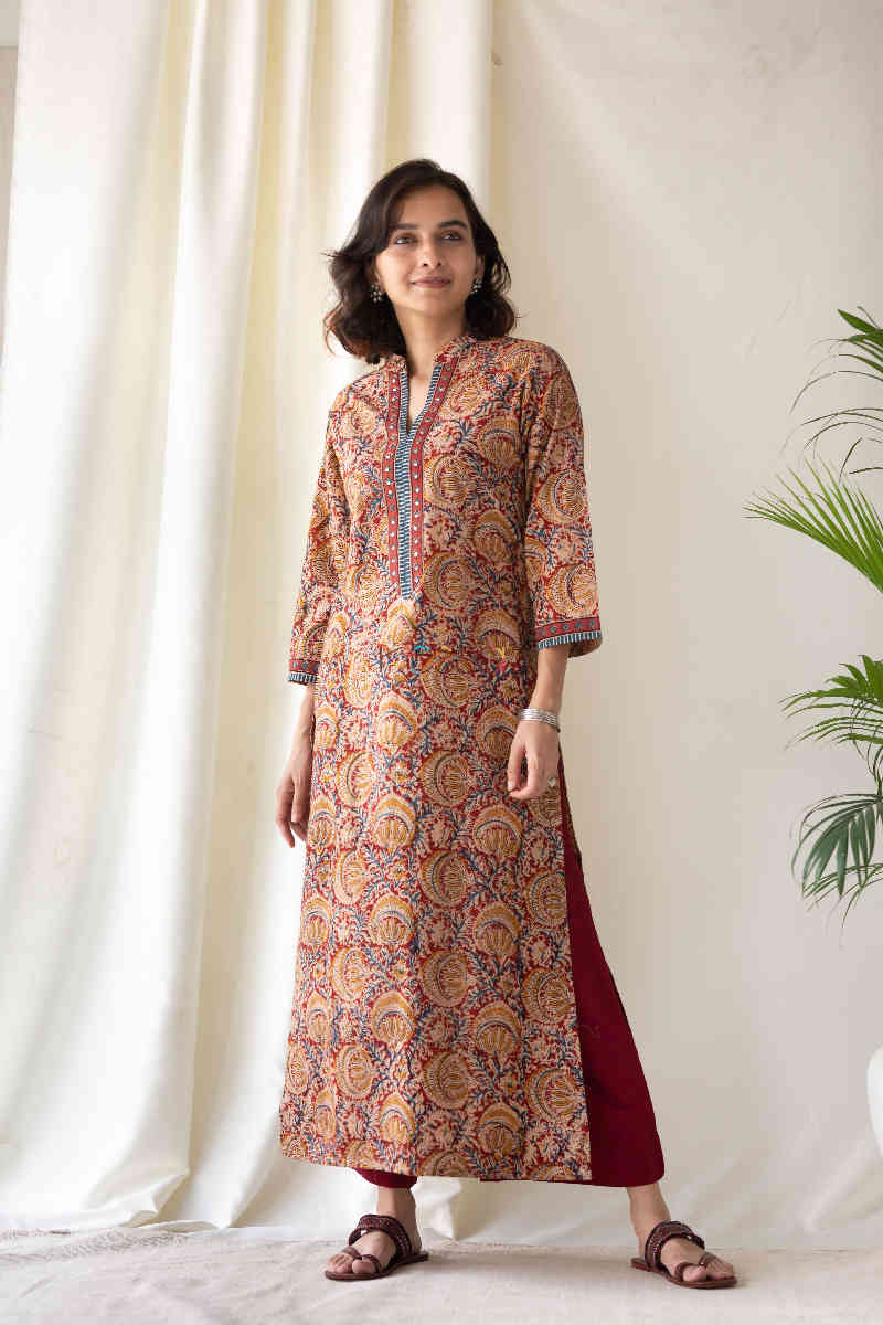 Image for Kusvaa Wa326a Mahogany Maroon Kalamkari Straight Fit Kurta Front
