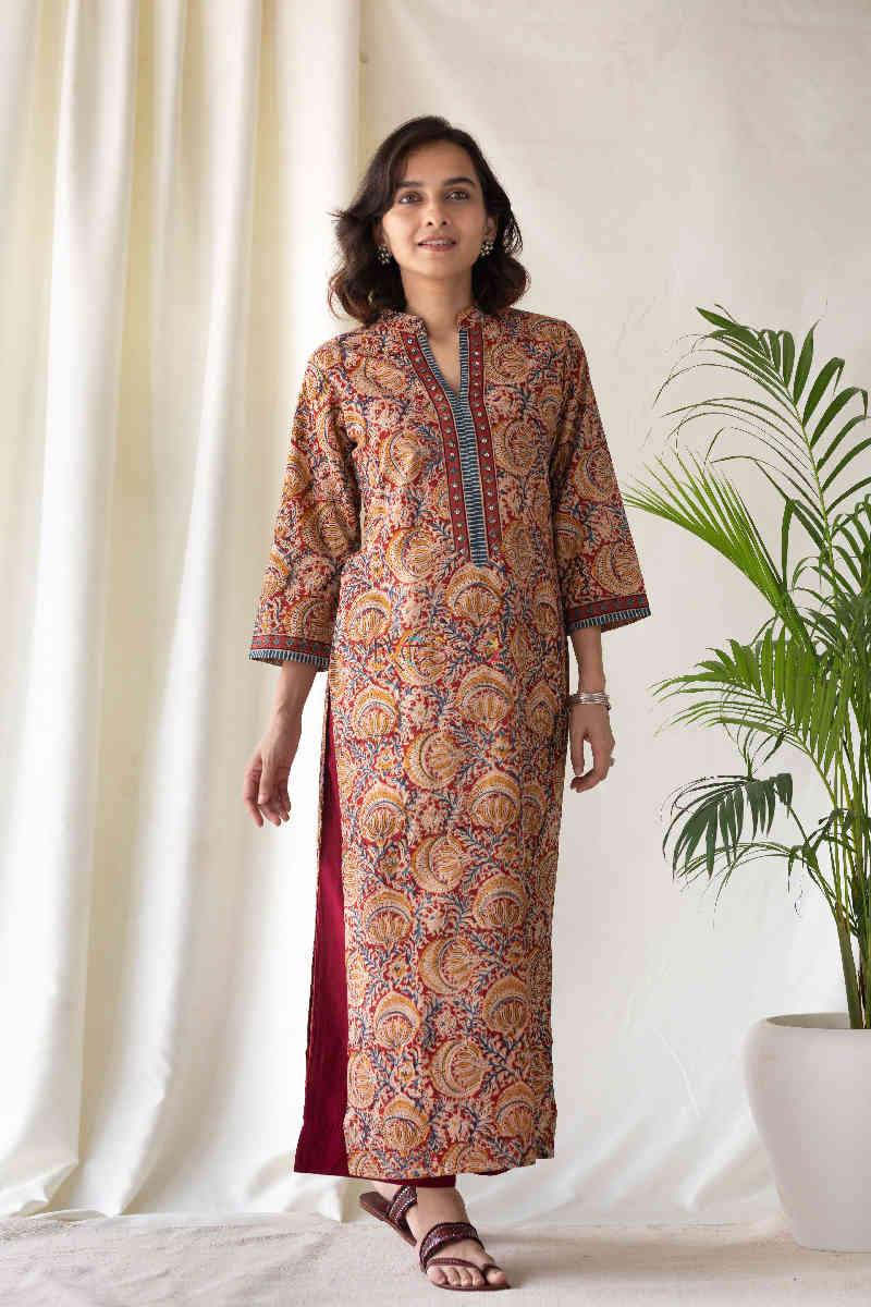 Image for Kusvaa Wa326a Mahogany Maroon Kalamkari Straight Fit Kurta Side