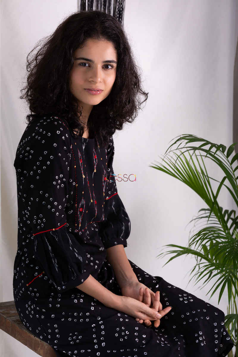 Image for Kusvaa Ws570 Black Bandhani Ikkat A Line Kurta Sit