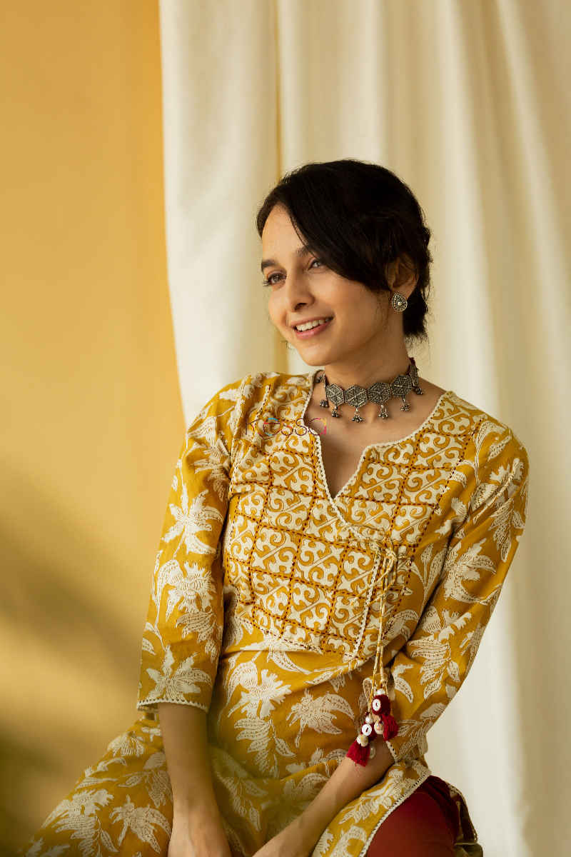 Image for Kusvaa Ws576 Golden Grass Block Print Kurta Top