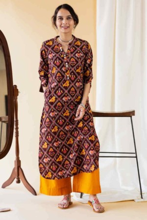 Image for Kusvaa Ws577 Cedar Golden Bell Straight Cotton Kurta Pocket