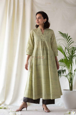 Image for Kusvaa Ws579 Straw Green Lenin A Line Kurta Featured