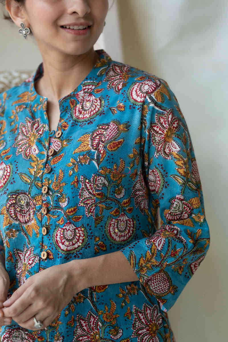Image for Kusvaa Wsr122 Ming Blue Block Print A Line Kurta Closeup