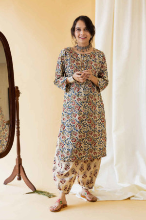 Image for Kusvaa Wsr126 Muesli Multicolor Kantha Kurta Pant Set Featured