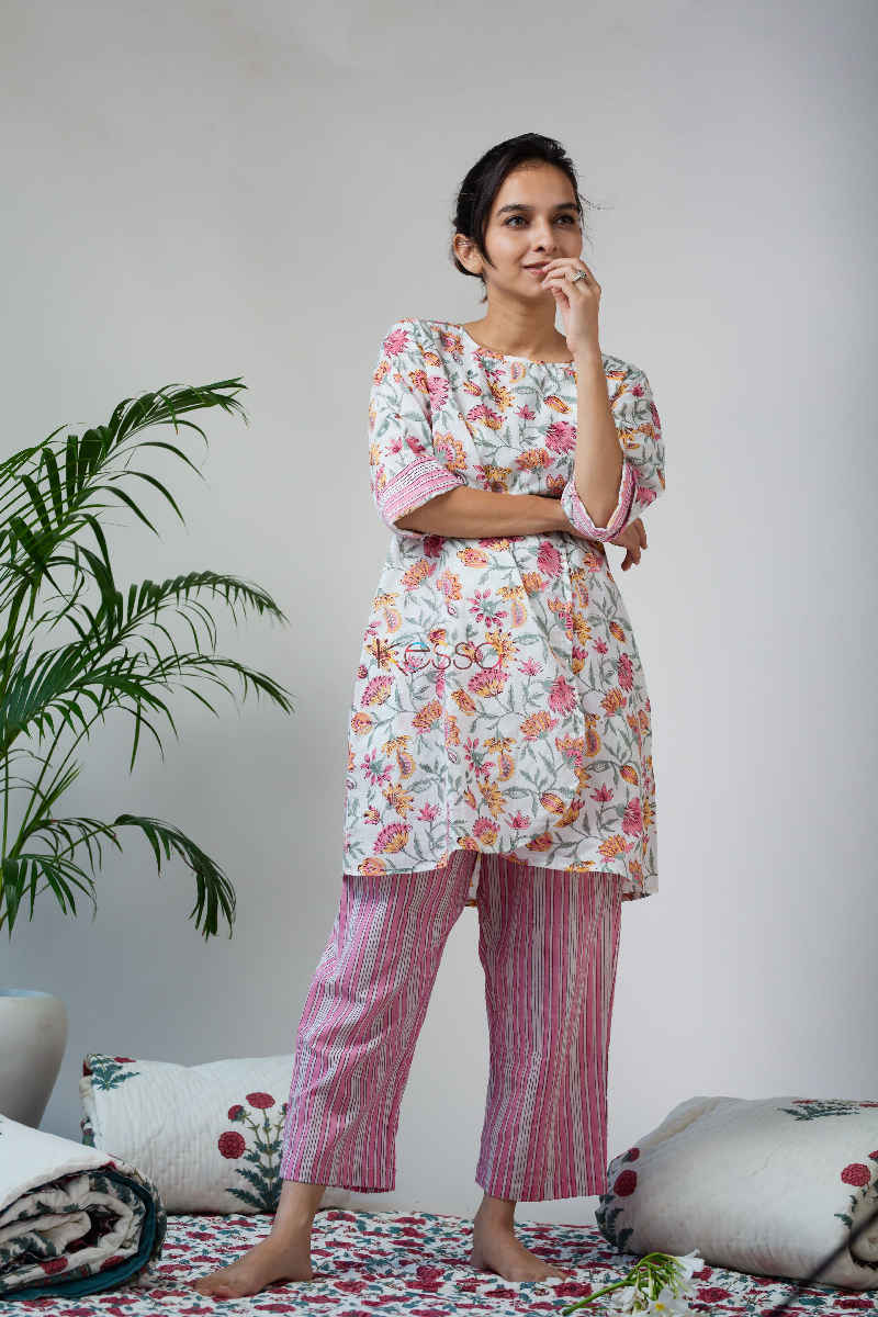 Image for Kusvaa De20 Clam Shell Jammies Set Fold