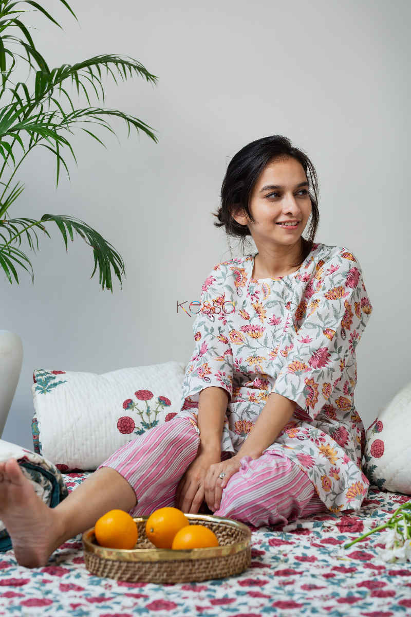 Image for Kusvaa De20 Clam Shell Jammies Set