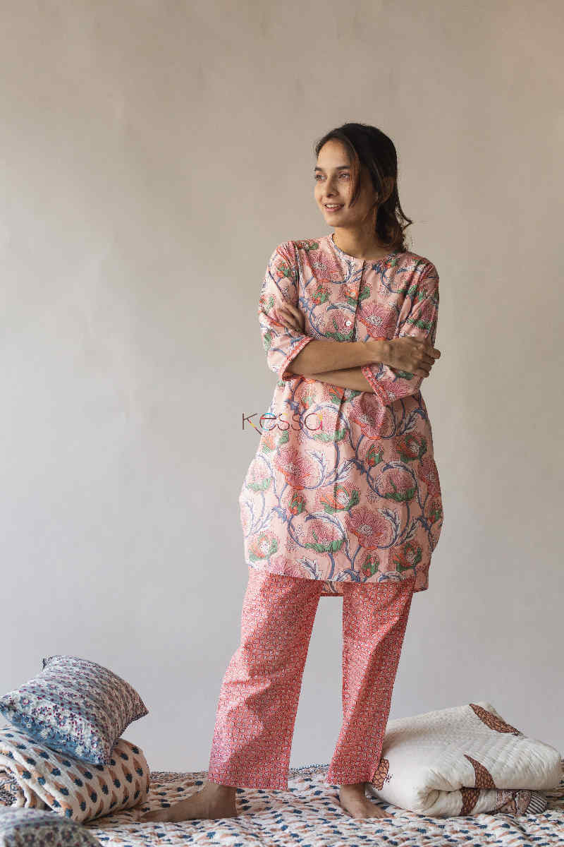 Image for Kusvaa De21 Sea Pink Peach Jammies Set Fold