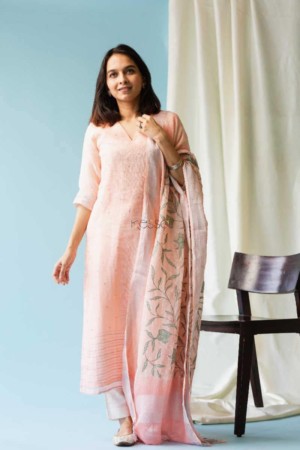 Image for Kusvaa Nekurta01 Mandys Pink Linen Kurta Dupatta Set Featured