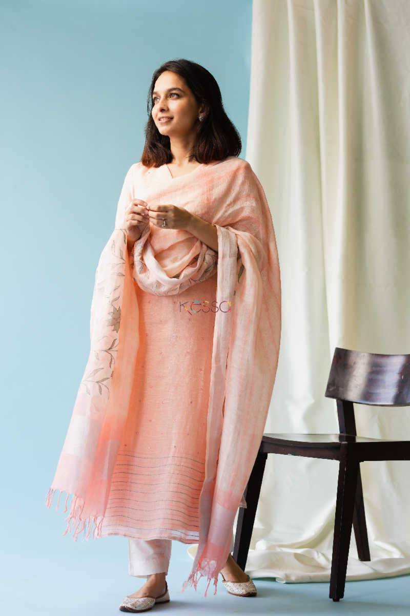 Image for Kusvaa Nekurta01 Mandys Pink Linen Kurta Dupatta Set Front