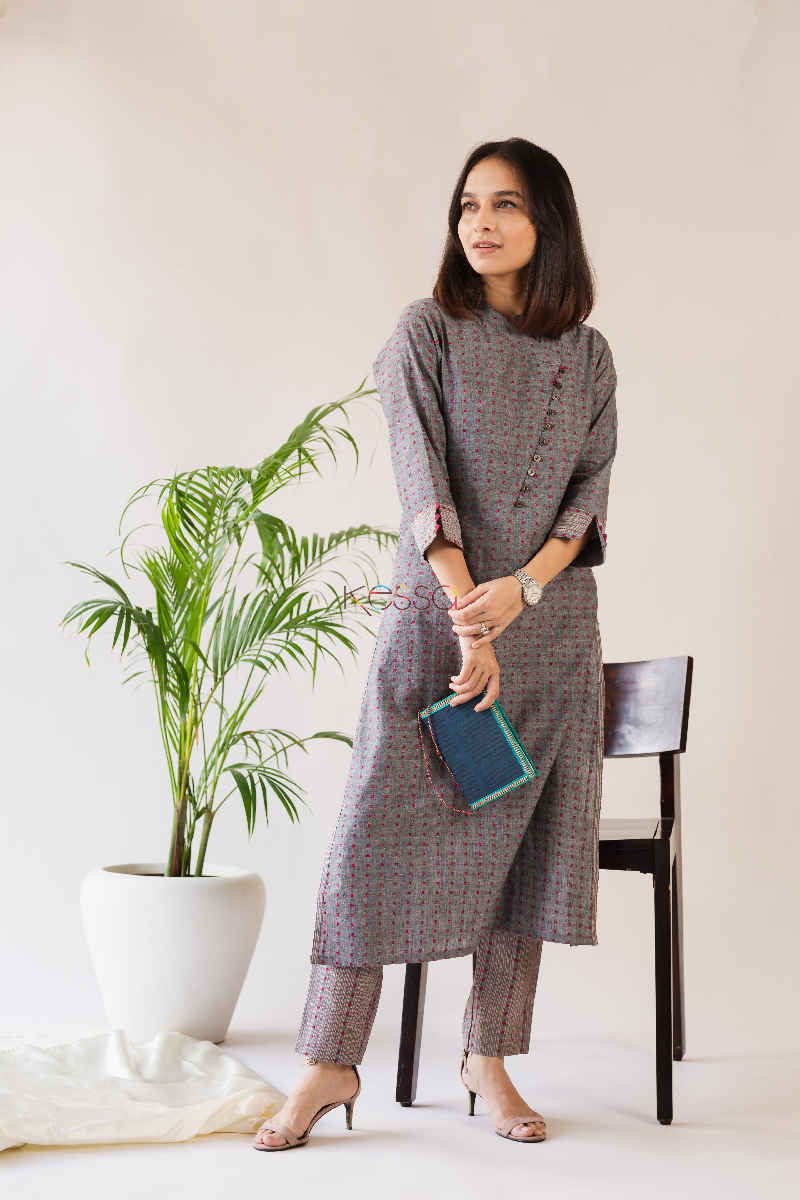 Image for Kusvaa Ws580 Soya Bean Straight Kurta With Pants Front