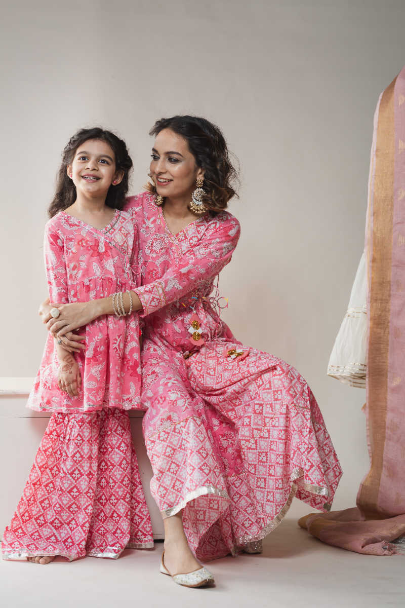 Image for Kusvaa Ws592 Shades Pink Block Print Kalidaar Kurta 1 Look 1
