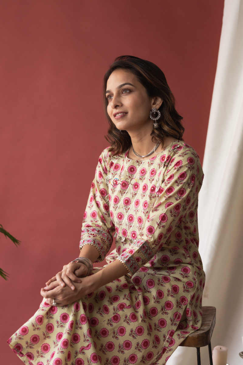 Image for Kusvaa Ws595 Flower Booti Straight Fit Kurta Sitting