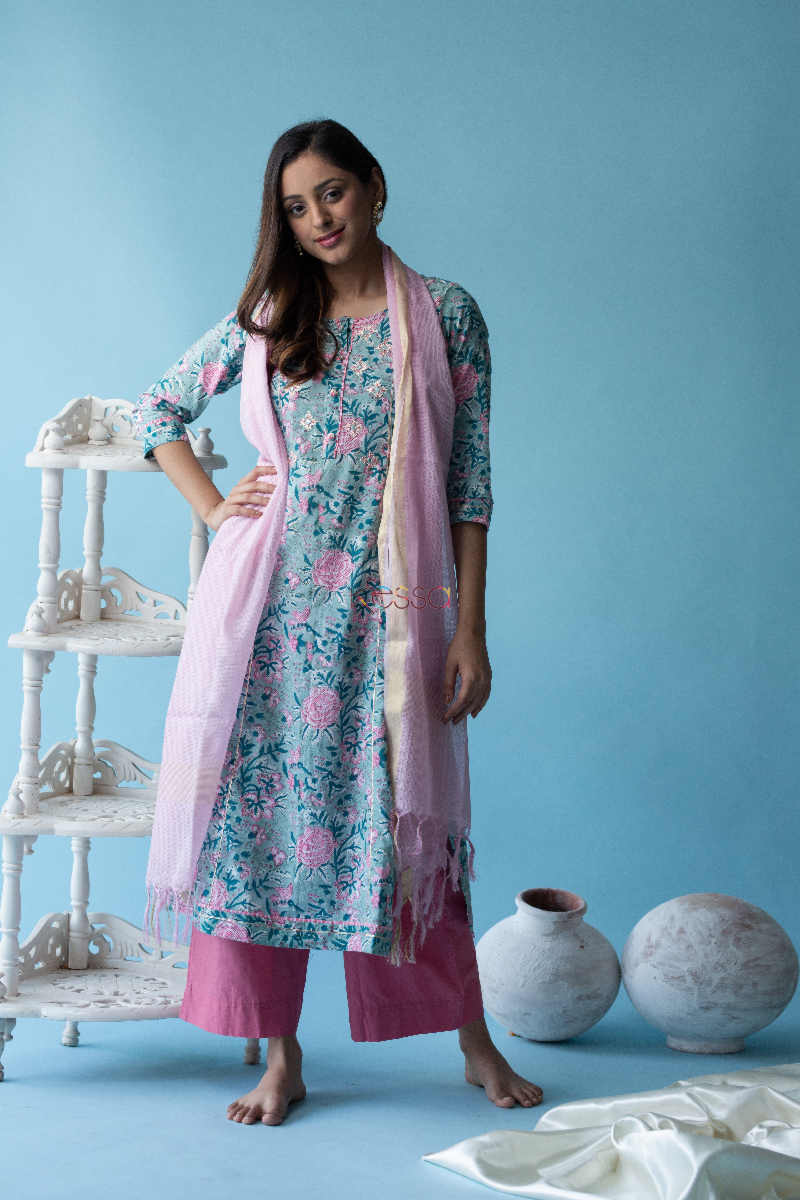 Image for Kusvaa Ws597 Aqua Island Blue Block Print Straight Fit Kurta Front