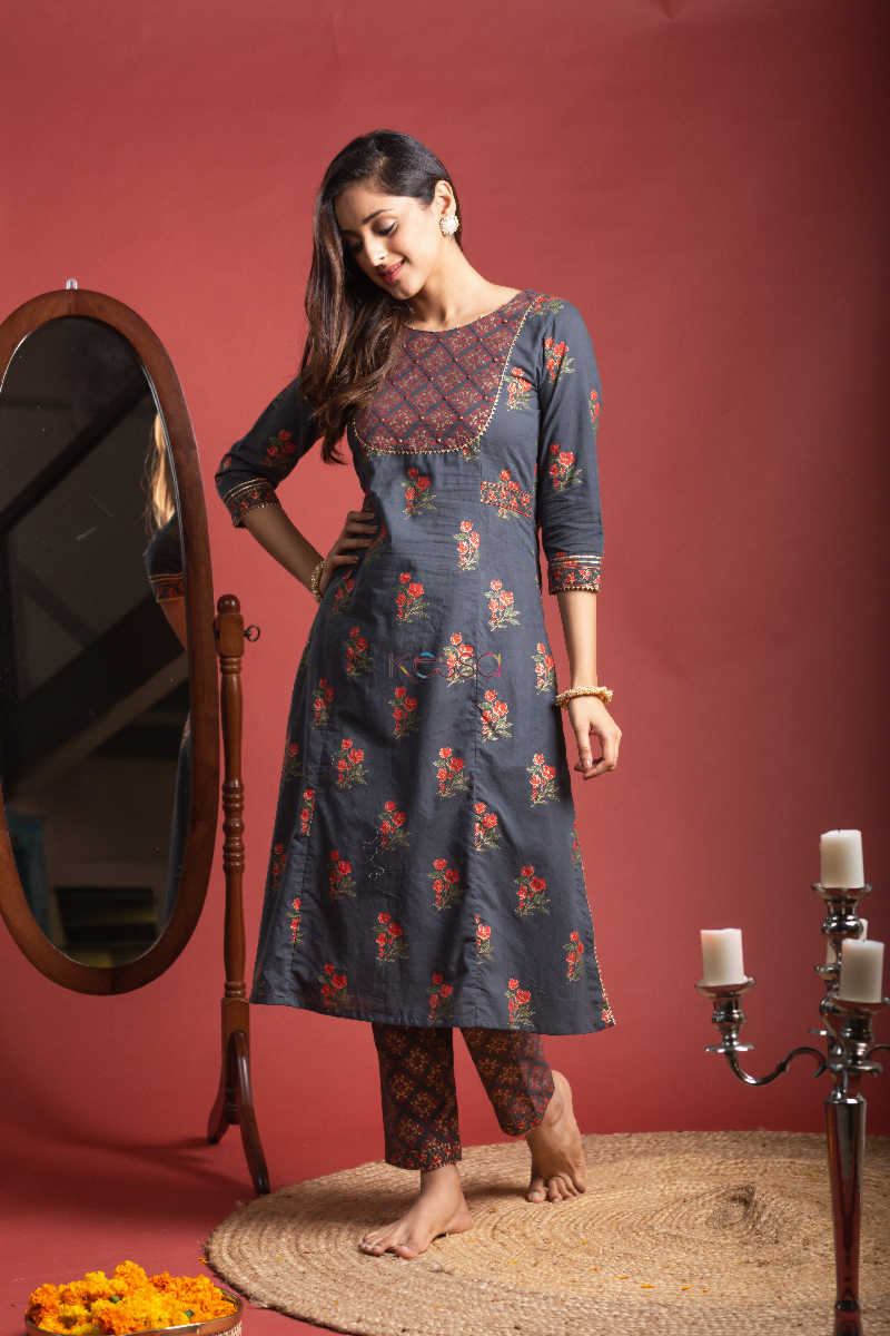 Image for Kusvaa Ws599 Tuna Grey Kurta Pant Set Front