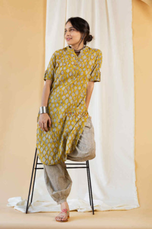 Image for Kusvaa Wsr130 Hokey Pokey Zorba Straight Kurta With Pants Featured