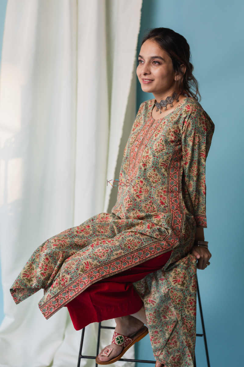 Image for Kusvaa Wsr135 Willow Grove Ethnic Block Print Kurta Sitting