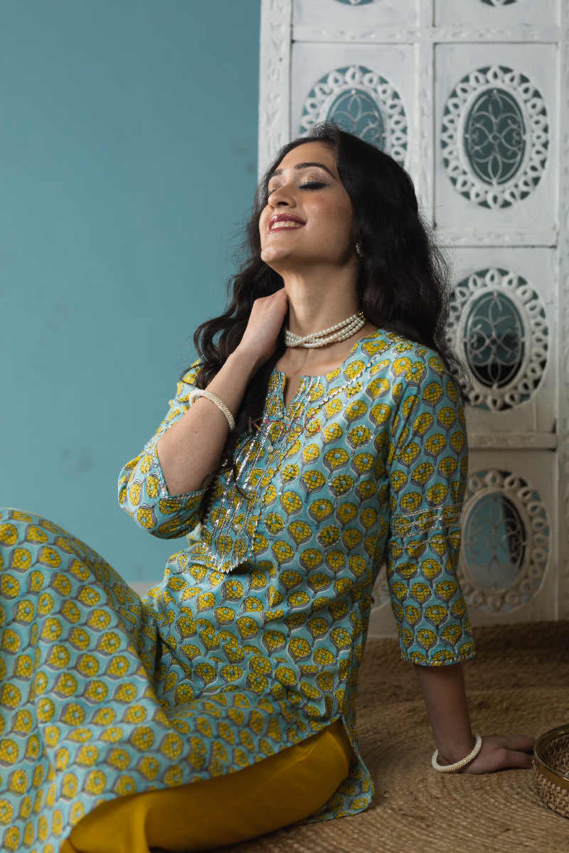 Image for Kusvaa Wsr141 Sahara Yellow And Blue Block Print Straight Fit Kurta 1 Sitting