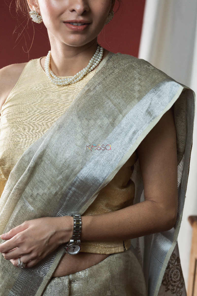 Image for Kusvaa Kds01 Tissue Linen Gotta Patti Saree Closeup
