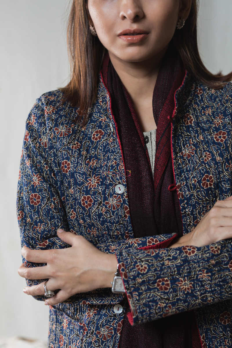 Image for Kusvaa Sjf25 Blue And Maroon Full Sleeves Jacket Closeup